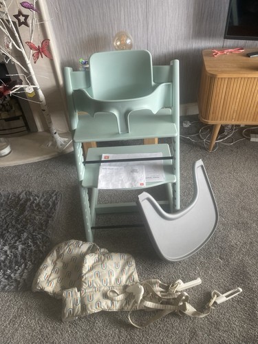 Beautiful green stokke - green, tripp